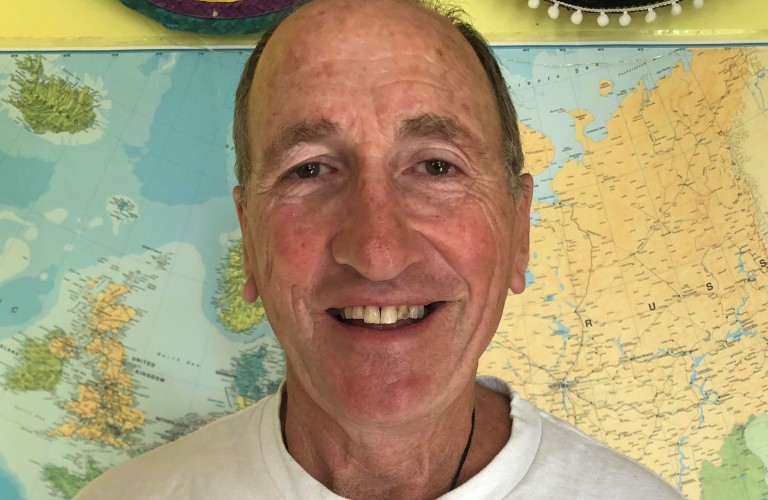 10 April Mike Connor